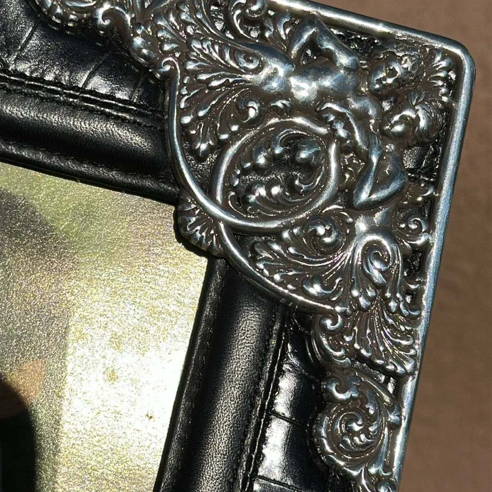 RARE Brighton Elegant Black Leather Silver Photo Frame 8”x10” -holds 5”x7” photo